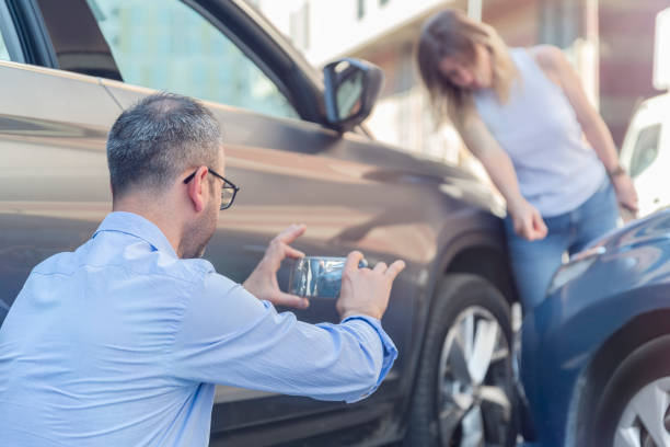 Professional Full Coverage Car Insurance technician working in Cresskill, NJ
